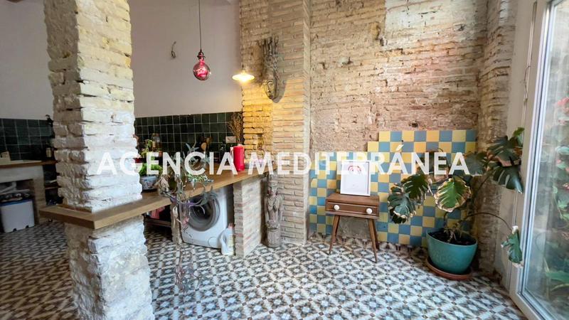 Foto 45ba5b29-dc40-445a-9c26-2e077e9155f8. Masía una joya reformada con alma na en En Corts - Doctor Waksman Valencia