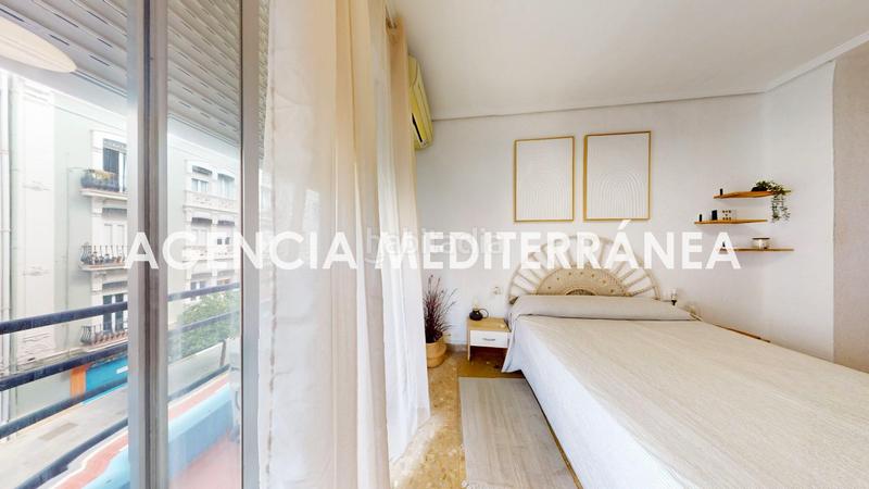 Foto 414f55ed-4526-404a-a9ca-1aa0557b3a9d. Piso oportunidad en el corazón de ruzafa en Russafa Valencia