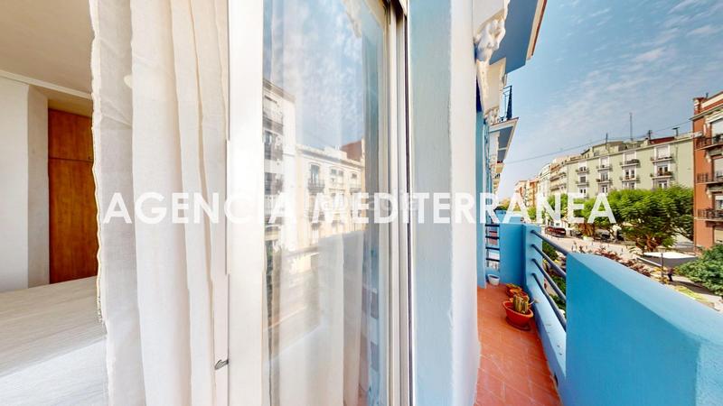 Foto 598c21f8-a3f9-4880-8e21-44a0ba30984f. Piso oportunidad en el corazón de ruzafa en Russafa Valencia