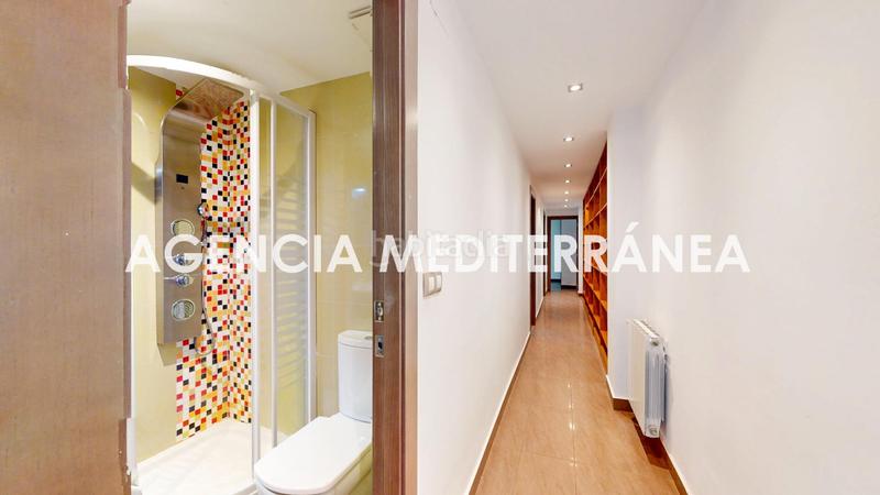 Foto 4ea23f49-d7b7-4bab-a3a3-5e20351a741f. Piso tu nuevo hogar te está esperando en la avenida del cid! en Valencia