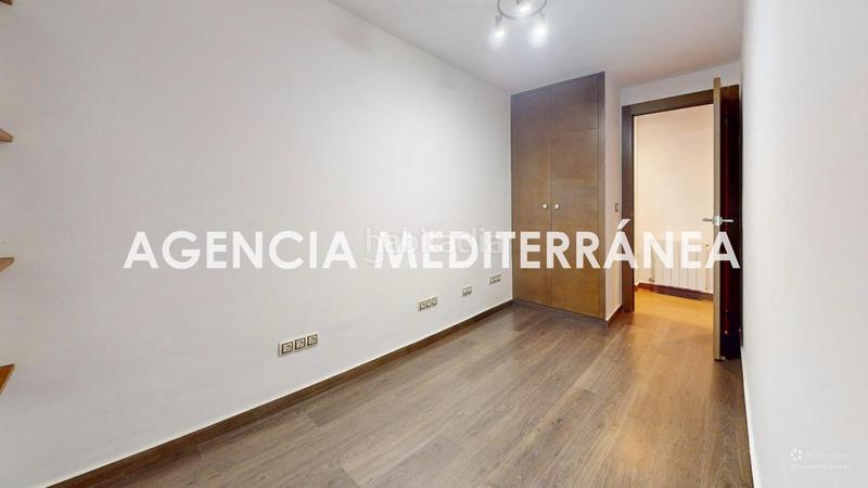 Foto dd622a74-69e5-4405-aad3-59466957d68e. Piso tu nuevo hogar te está esperando en la avenida del cid! en Valencia