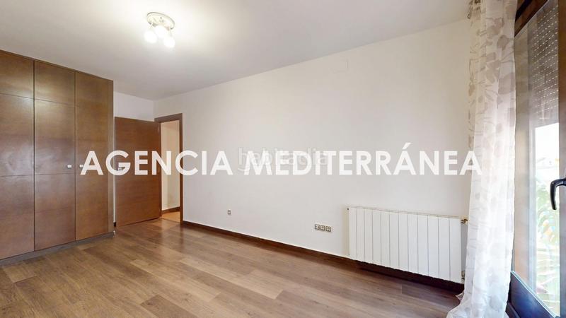 Foto e9220a63-0fda-4017-b149-670a4f1b6e0f. Piso tu nuevo hogar te está esperando en la avenida del cid! en Valencia