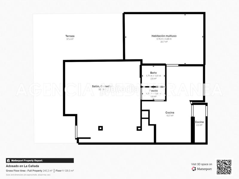 Foto 10115974-a6e7-41c6-89a8-cf90108bcbe9. Casa aparellada amb calefacció aparcament piscina a Paterna