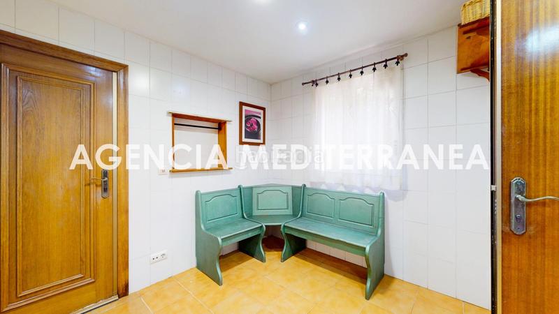 Foto 58367582-1f34-4638-a3db-60bf719e06d6. Casa aparellada amb calefacció aparcament piscina a Paterna