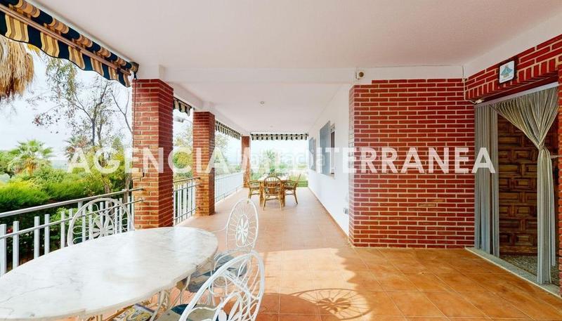Foto a9875953-8828-4e11-a452-d15bf195b5ba. Chalet en Olocau