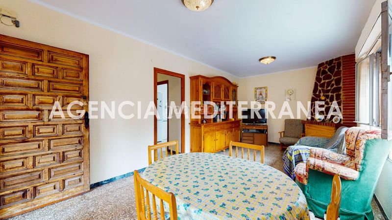 Foto 17362caf-3151-4158-b8b1-bd5f37c7f8a7. Xalet amb piscina a Olocau