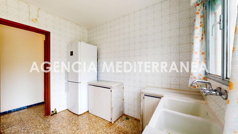 Foto be52c6c4-2410-4526-9e50-21f0aee82d2b. Xalet amb piscina a Olocau
