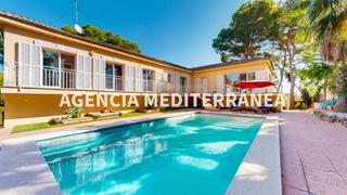 Xalet a Picassent. Chalet a la venta en urb. el pinar, picassent