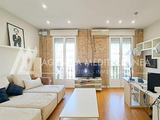 Location Appartement  Calle cadiz. Descubre la vivienda de tus sueños en el corazón de ruzafa.