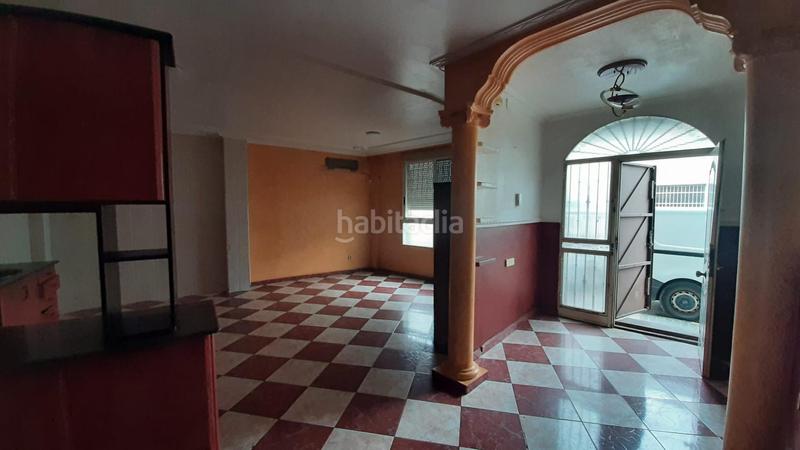 Foto c4ff4332-ab82-4ca0-a97a-2a751ca8545d. Casa a schiera con parcheggio in Zona Calle Valencia Torrent