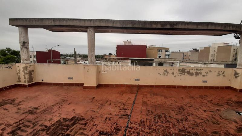 Foto 3bcf264f-7299-4147-b8ae-a60b08ca68e2. Casa adosada en Zona Calle Valencia Torrent