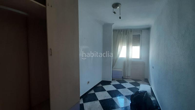 Foto ae26d123-9042-42f7-9edd-bf21ded3920b. Casa adosada en Zona Calle Valencia Torrent