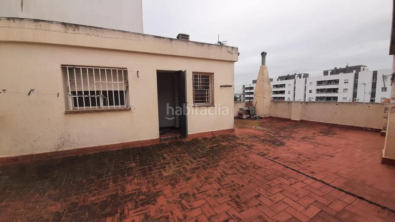 Foto 1f72ef55-fd1c-4bd9-99ff-fcd71a9dc921. Semi detached house with parking in Zona Calle Valencia Torrent