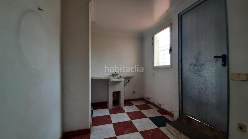 Foto 7d92ab80-2dc1-46e2-b5ab-f9a0934ad4ea. Semi detached house with parking in Zona Calle Valencia Torrent