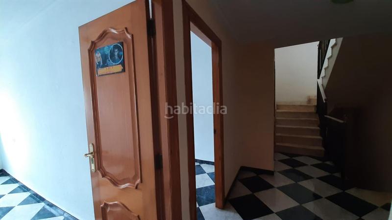 Foto c05791a3-e2e4-471e-ba4c-527ee4a8056d. Semi detached house with parking in Zona Calle Valencia Torrent