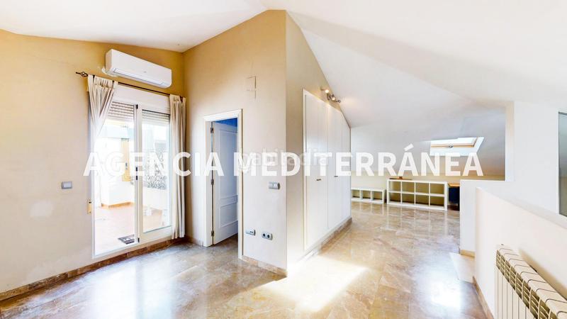 Foto 54e66243-7e4a-4871-97cd-90b5f9b560c1. Attico con parcheggio in Alcácer