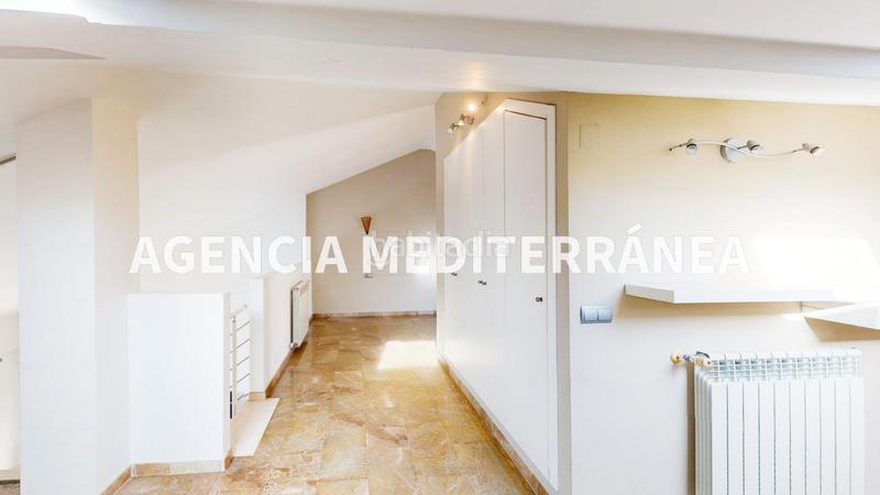 Foto eb0693d3-e83c-4c94-bd66-6854eaeffc16. Attico con parcheggio in Alcácer