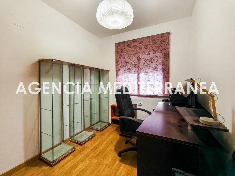 Foto 1349a9df-0fd7-4a0d-a039-5b6500b2bc46. Pis amb aparcament a Riba - roja de Túria