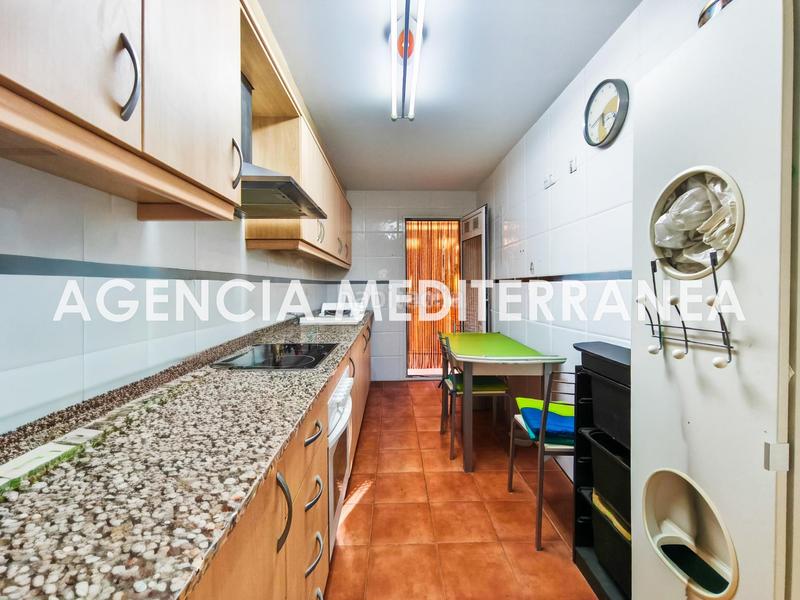 Foto 83bf8096-d712-4b66-b3b2-5876acba4b8e. Pis amb aparcament a Riba - roja de Túria