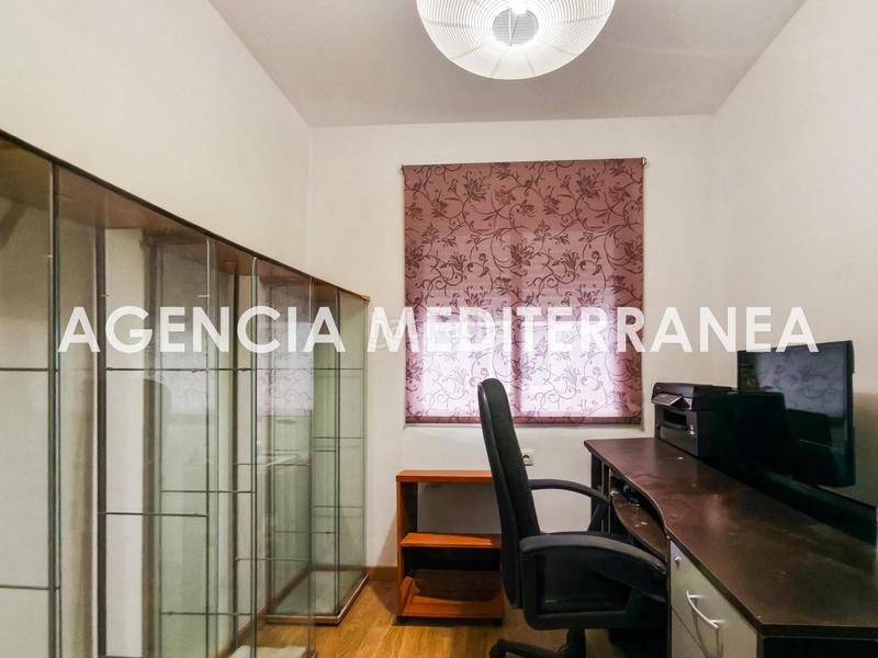 Foto a84a45d9-c966-4a22-9578-b5e03aa63b6f. Pis amb aparcament a Riba - roja de Túria