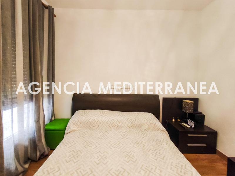 Foto eefe6393-4e18-4600-b05c-390c95bd40ed. Pis amb aparcament a Riba - roja de Túria