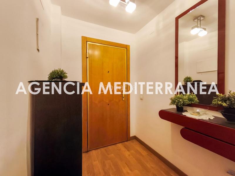 Foto fe331f4f-ac3d-4ca2-97cf-a36d0fa2092a. Pis amb aparcament a Riba - roja de Túria