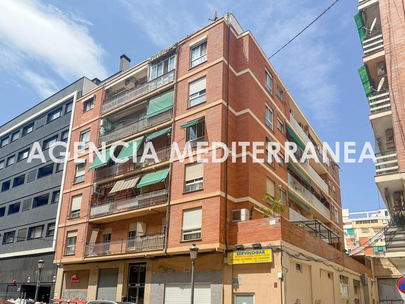 Foto 17653326-eb6e-43a5-80d7-16136187dd7e. Etagenwohnung in Nou Moles Valencia