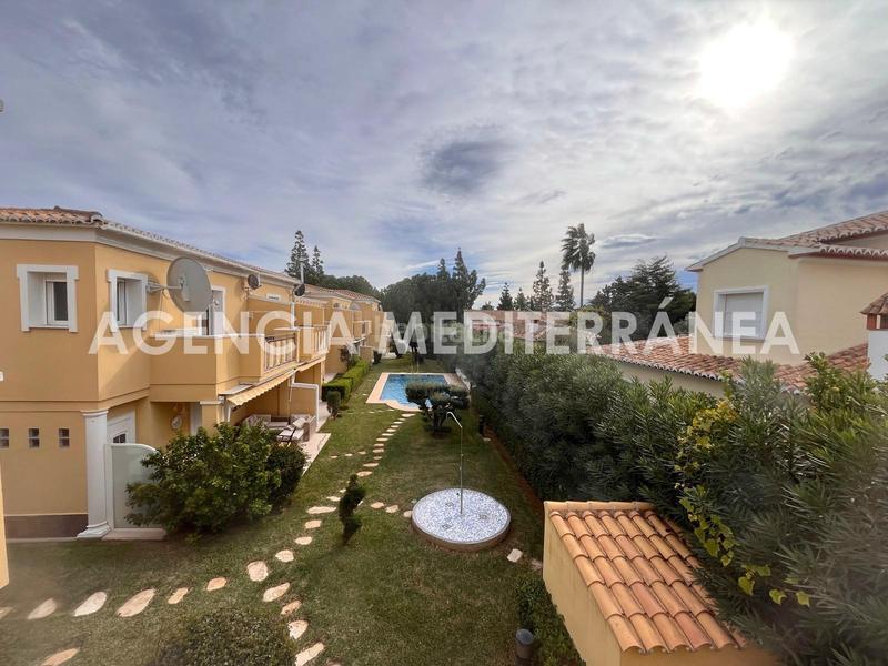 Foto 3bf2d6c1-6803-4d51-ba1c-e1d55aec7636. Casa adossada amb calefacció aparcament piscina a Poblets (els)