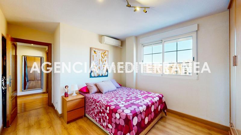 Foto 02a0f48e-aecc-44a0-a4da-907197629637. Flat with parking in Sant Isidre Valencia