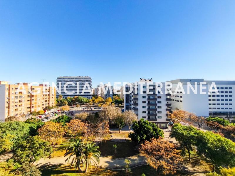Foto f4a98689-5ab7-4c6c-b048-a9880a40a7ff. Flat with parking in Sant Isidre Valencia