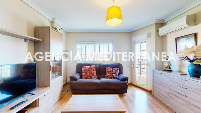 Foto ff9cbe4f-7569-4c12-8c8e-0f4cfc316e25. Flat with parking in Sant Isidre Valencia