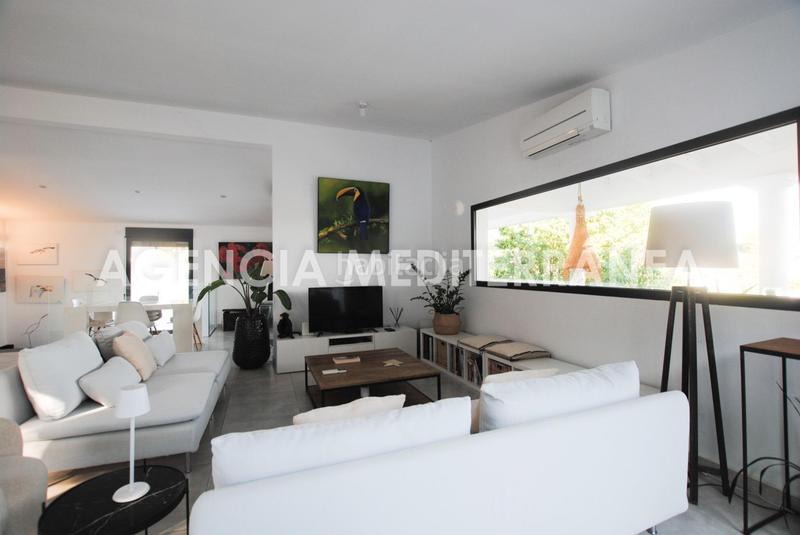 Foto 1dce9cbd-9a9c-4491-99ea-92a7d837bf8e. Chalet dans La Pedrera-Vessanes Dénia