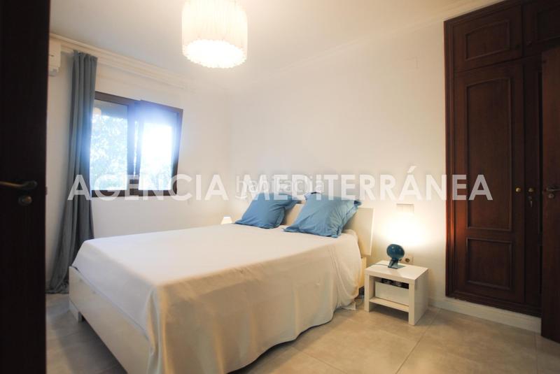 Foto 27706fbc-fc22-4c16-a351-8f3a02a7e1e3. Chalet dans La Pedrera-Vessanes Dénia