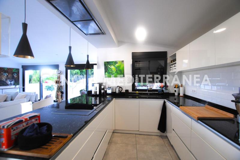 Foto ffd8684b-4255-40a1-8a48-85e9f4d0fb3f. Chalet dans La Pedrera-Vessanes Dénia