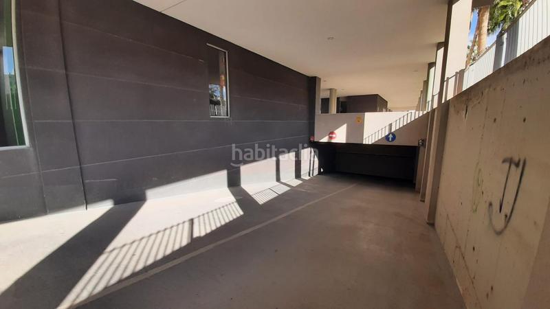 Foto 0be5baf7-7e7b-41eb-9093-13ddf4aa8120. Parking coche garaje en venta en Nou Benicalap Valencia