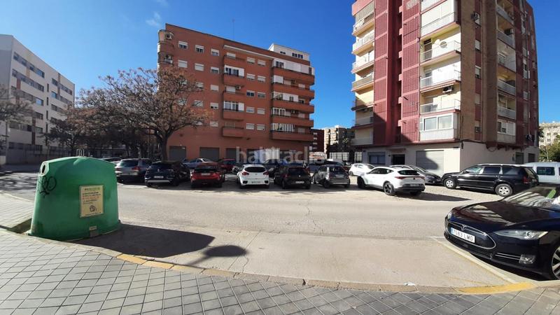 Foto 64909259-e187-4514-9c2b-ad45efb3fdd2. Parking coche garaje en venta en Nou Benicalap Valencia
