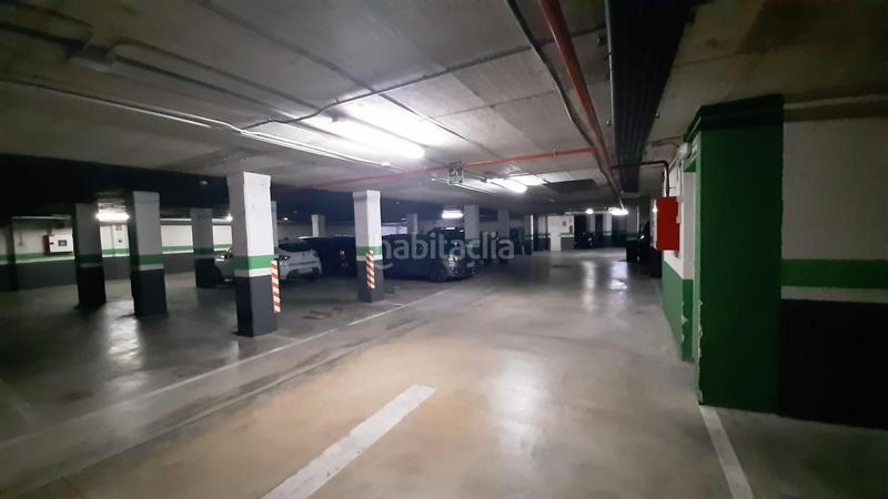 Foto d30a80a4-0690-43bc-96c8-018457d78c0a. Parking coche garaje en venta en Nou Benicalap Valencia