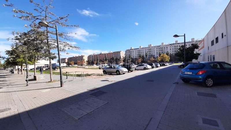 Foto f9572fdf-b497-4225-aad0-c87f498248a6. Parking coche garaje en venta en Nou Benicalap Valencia