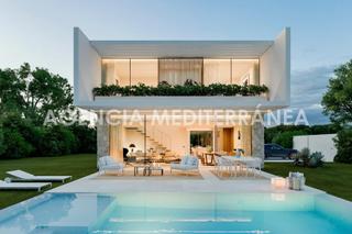 Xalet a El Montgó. Obra nueva  villa de estilo moderno a un paso del centro de déni
