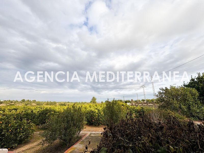 Foto 2f528fbf-8098-47e1-b6e3-3f7ff826621f. Xalet amb aparcament a Polígono del Aeropuerto Manises