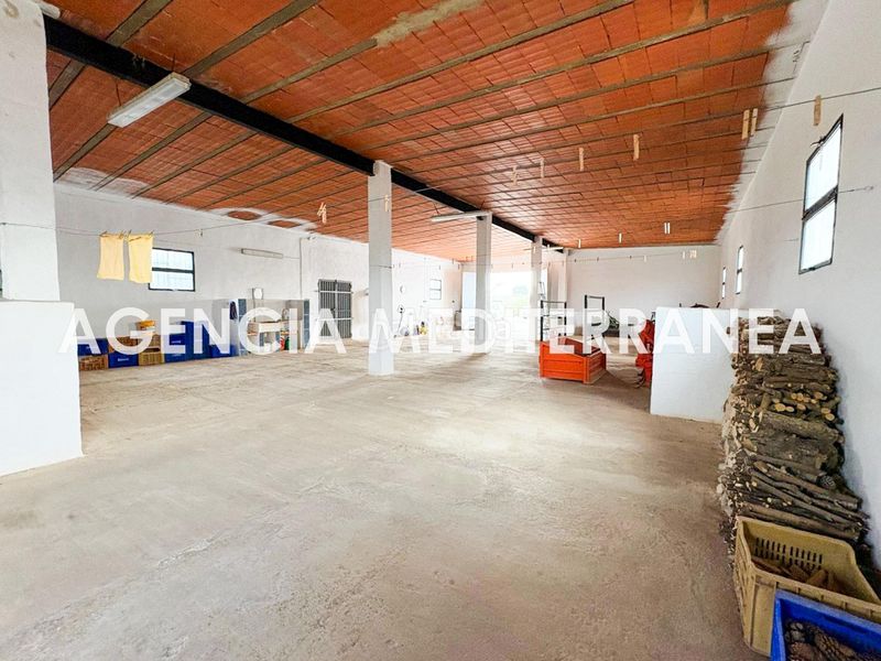 Foto af2a0fa6-9bc3-4a6f-b2cd-1181abb9d83b. Xalet amb aparcament a Polígono del Aeropuerto Manises