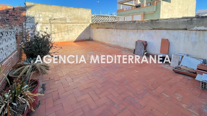 Foto 1408af9f-32f7-4142-9150-7ebdf02616a5. Casa amb aparcament a playa puerto de Sagunto Sagunt