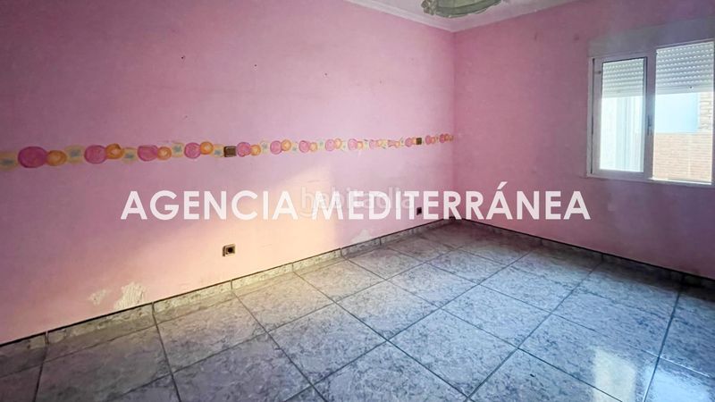 Foto f2072b5c-e061-4945-865e-58d0151aa6c2. Casa amb aparcament a playa puerto de Sagunto Sagunt