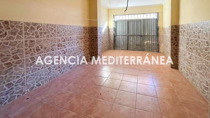 Foto f4cbf388-b8ac-4701-a32b-f58ae98d31a9. Casa amb aparcament a playa puerto de Sagunto Sagunt