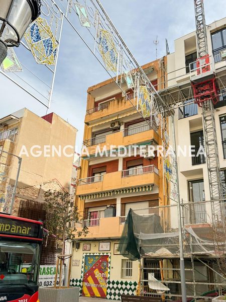 Foto 909e4a64-d21f-4464-83b8-329b34d20e7d. Pis a Malva Rosa Valencia