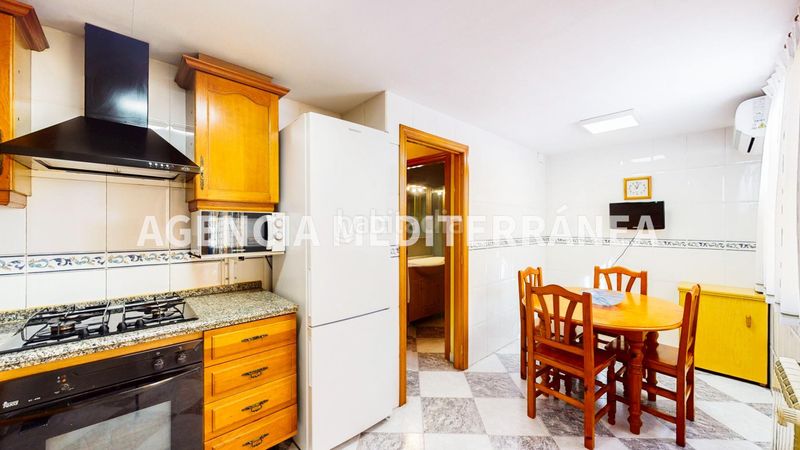 Foto 00f57c72-6119-413e-8331-244d59593ff6. Casa adossada amb calefacció aparcament a Alcácer