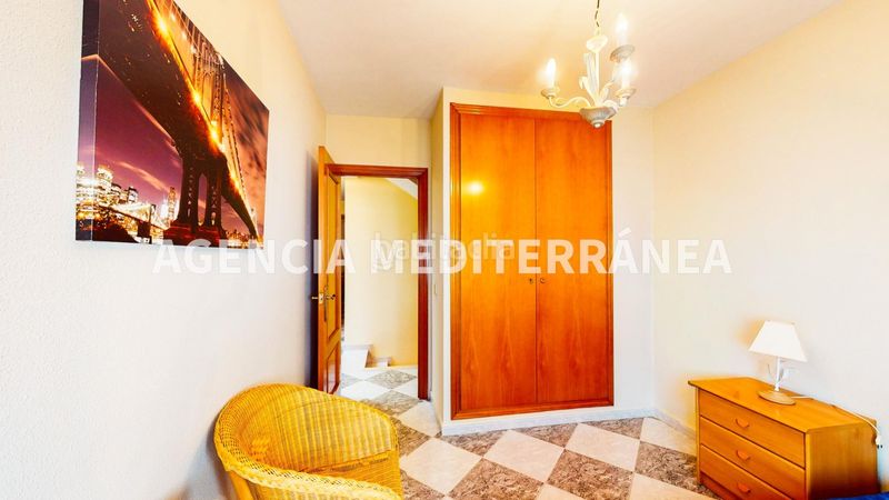 Foto e469a4a3-8744-40cd-8de1-821b1028b0d3. Casa adossada amb calefacció aparcament a Alcácer