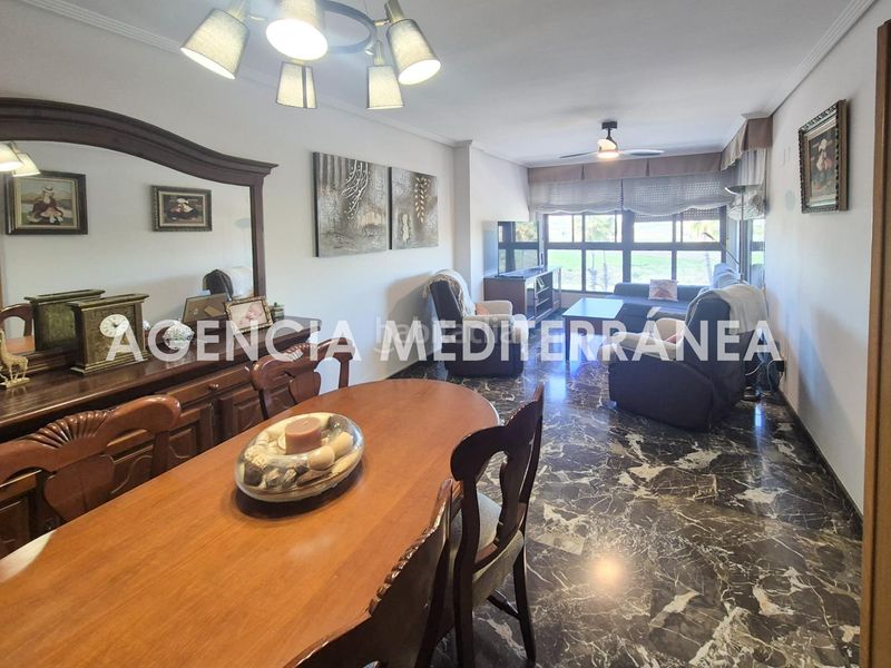 Foto ceffbeb6-fbc1-4bbd-b9f0-4e99d481ffea. Pis amb calefacció aparcament piscina a Sant Pau Valencia