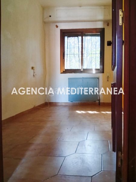 Foto 380ed216-b827-4689-b989-da6ff47a1188. Xalet amb calefacció aparcament piscina a La Cañada Paterna