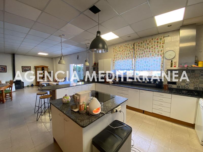 Foto 64da157c-215d-4032-9c3c-7afb336d88f1. Xalet amb aparcament piscina a Olocau